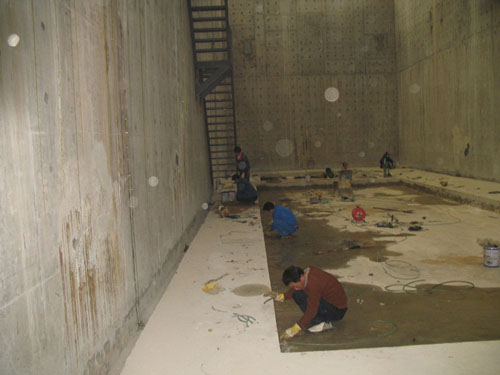 ��ˮ��©����