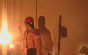 �������